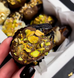 Финик в шоколаде с сыром Дор-Блю и солёной фисташкой, молочный шоколад, поштучно Berry Bar BBP01-99 фото 2