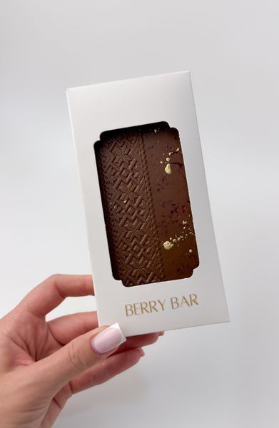 Шоколад с узором вышиванки - молочный шоколад с сублимированной малиной - Berry Bar BBP01-116 фото